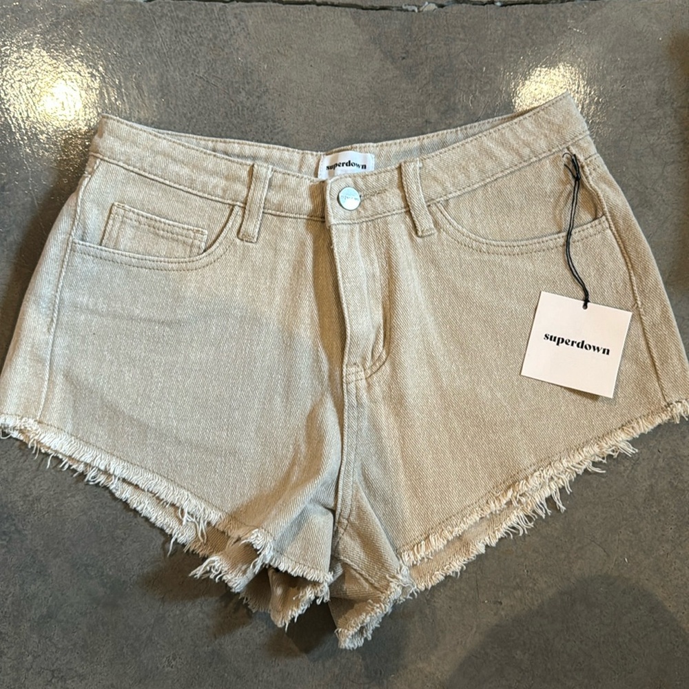 Superdown Mini High-Waisted Shorts: Tan - Size Medium **New with Tags**